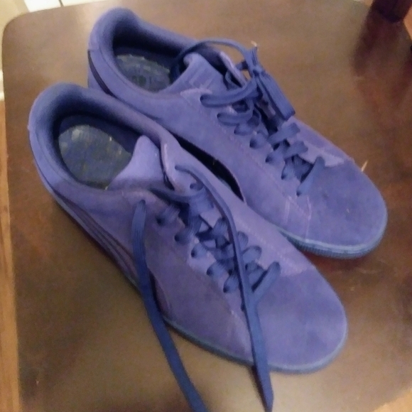 Puma - Picture 2 of 4